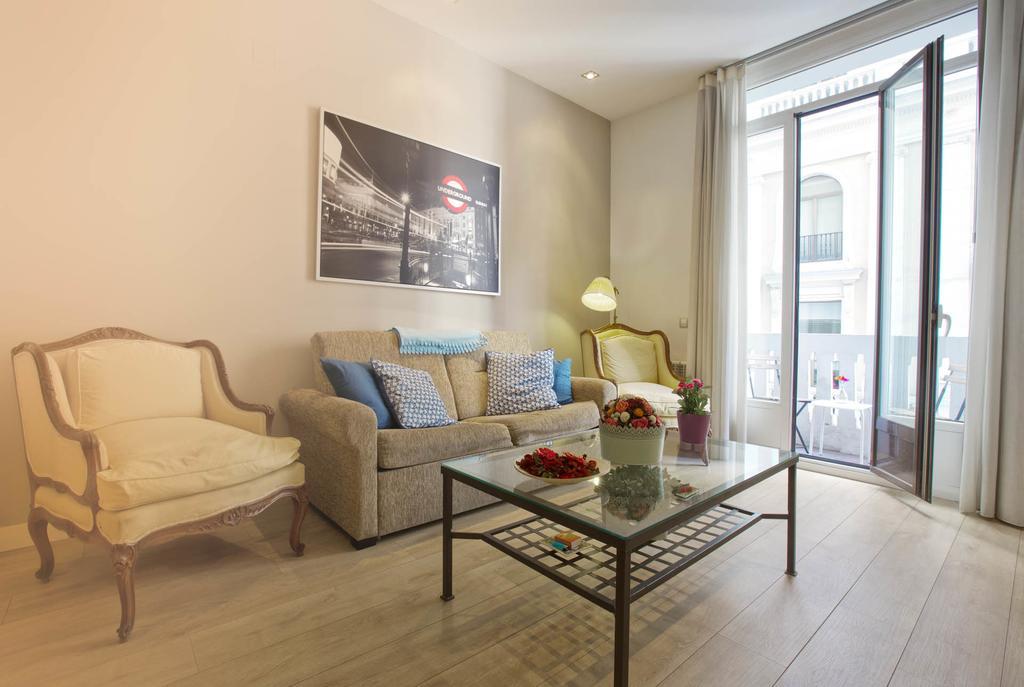 Smartrental Madrid Gran Via Apartments Exterior photo